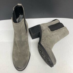 Sam Edelman Hanley Suede Chelsea Ankle Boot Shoes Size 8.5